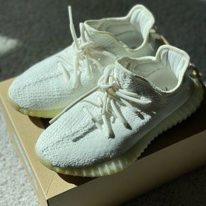 YEEZY BOOST 350 WHITE